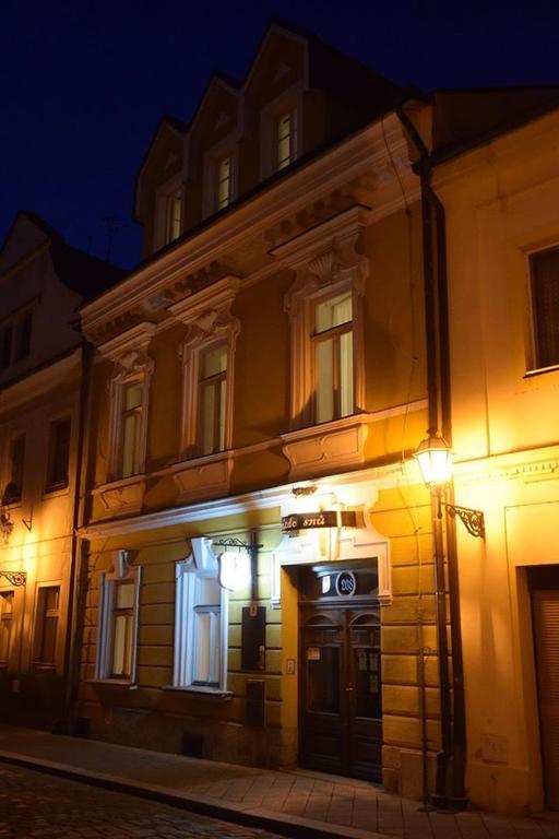 Hnízdo Snů Hradec Kralove Exterior foto